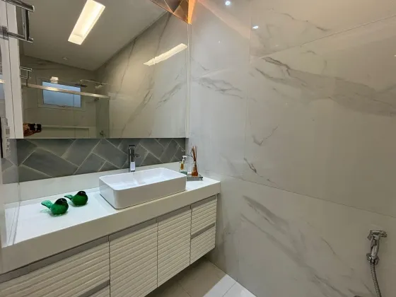 SUITE 1 (3)webp