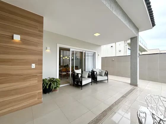 Aimage00021webp
